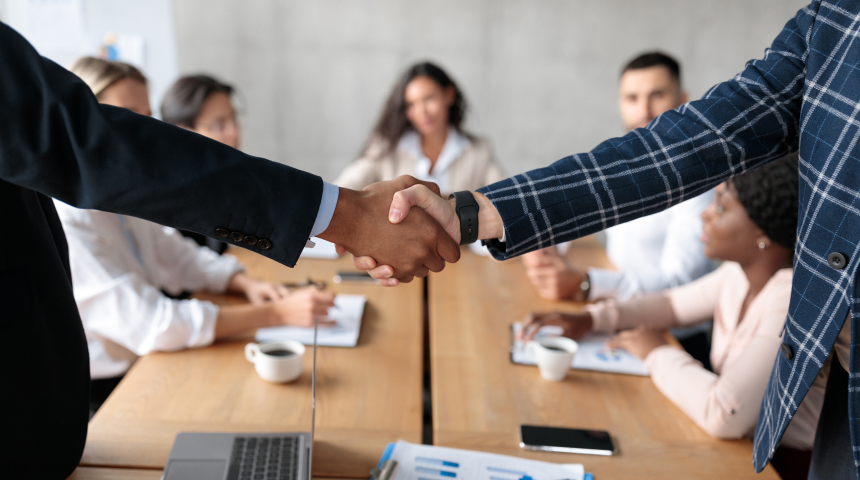 Image symbolizing a continuously increasing number of customers